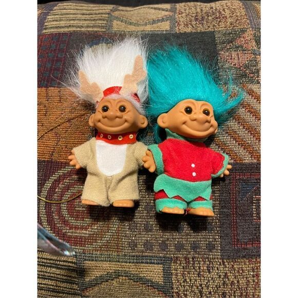 Lot of 4 Mrs. Santa Claus Caroler Reindeer Christmas Ornaments Troll Dolls - Picture 16 of 16